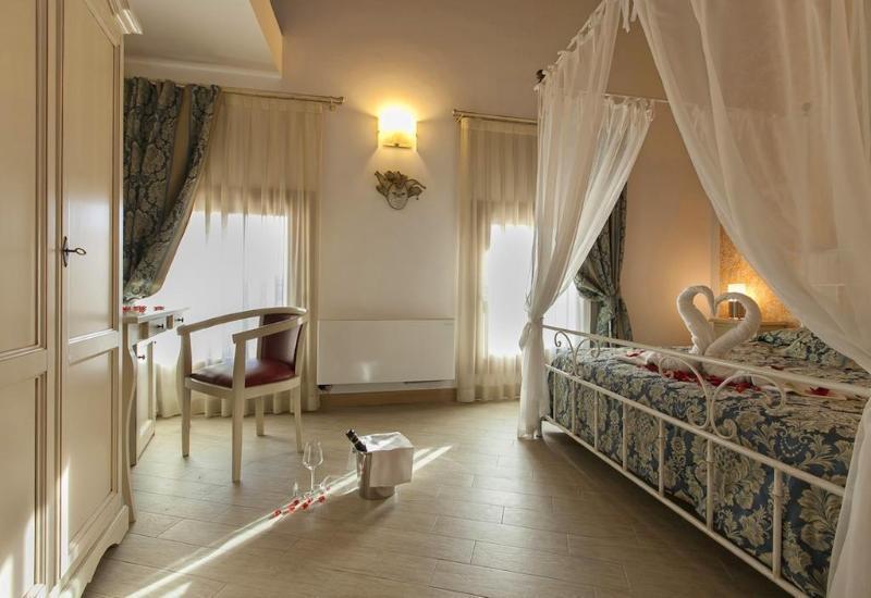 Albergo Antica Corte Marchesini كامبانيا لوبيا المظهر الخارجي الصورة